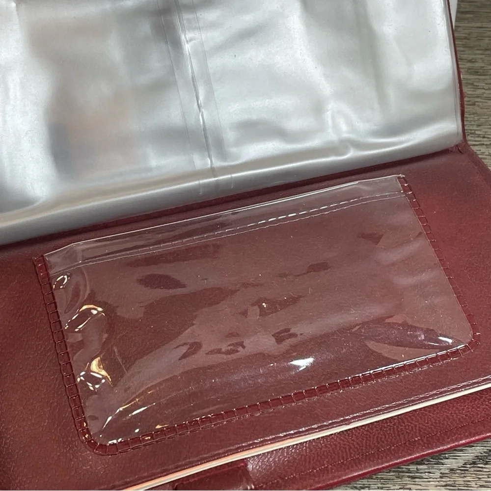Red Croc-Embossed Wallet patchwork look. Leather. Pre-owned.